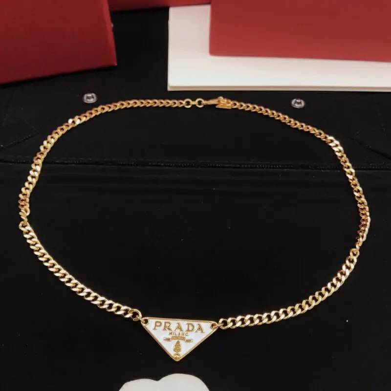 prada collier s_121a1553